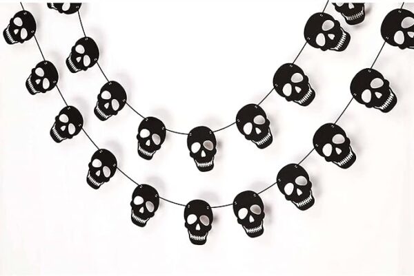 36 PCS Black Skull Garland – Party & Birthday Decorations - Image 3